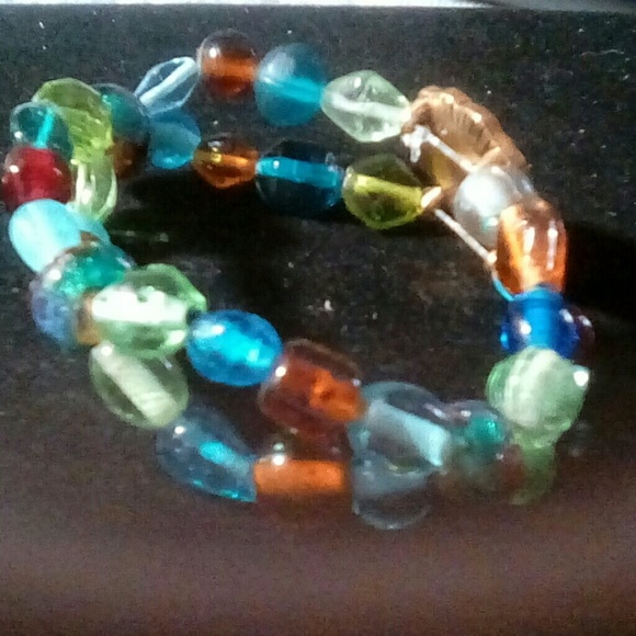 Gorgeous Statement Bracelet. (NWOT) - Picture 2 of 4